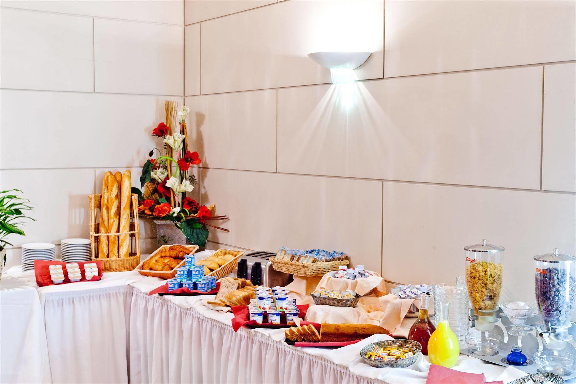 Hotel Continental Lourdes Kültér fotó